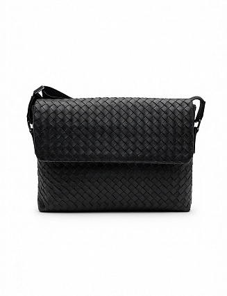 Bottega Veneta Messenger Bag Intrecciato, чёрная телячья кожа, плетение Intrecciato фото