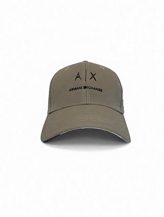 Оливковая бейсболка Armani Exchange с лаконичным логотипом A|X и надписью «ARMANI EXCHANGE» фото