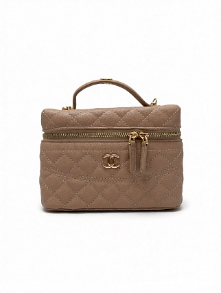 Сумка Chanel Vanity Case, бежево‑коричневый оттенок, стёганая кожа, золотистая фурнитура фото