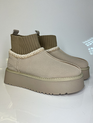 Угги зимние на платформе хаки фото