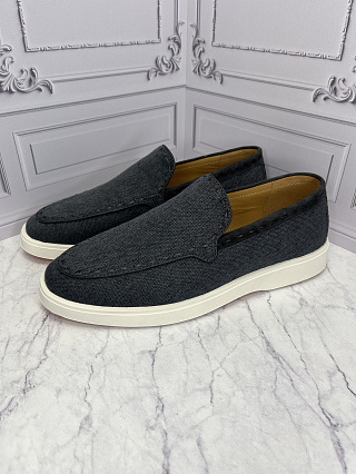 Лоферы Santoni из фактурного текстиля с белой подошвой и декоративной строчкой (угольно-серый) фото